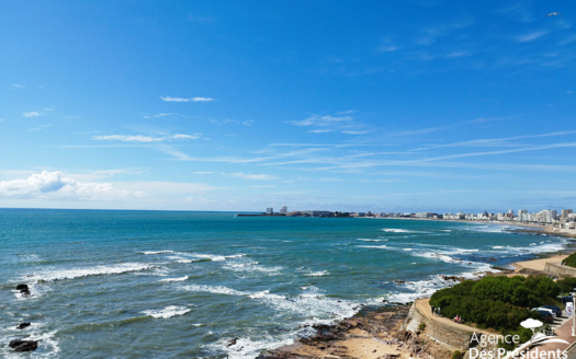 Appartement 101.21m2 face océan avec terrasse LES SABLES D'OLONNE Les Présidents