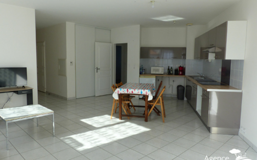 Appartement - BOURG CHATEAU D'OLONNE