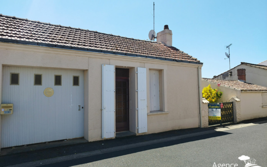 Maison CENTRE BOURG OLONNE